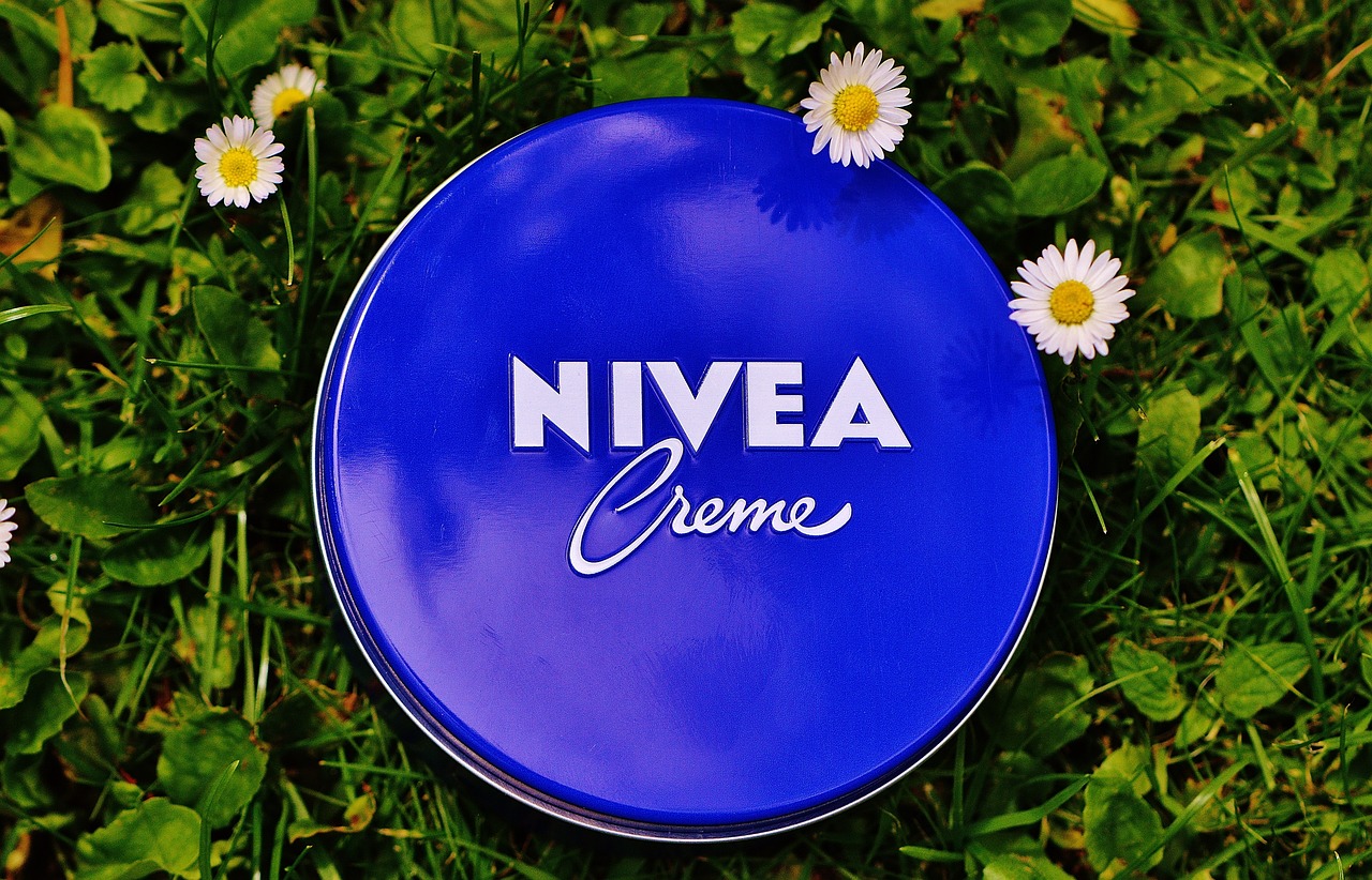 Crème Nivea sur vos cheveux une révolution capillaire ou un désastre en devenir