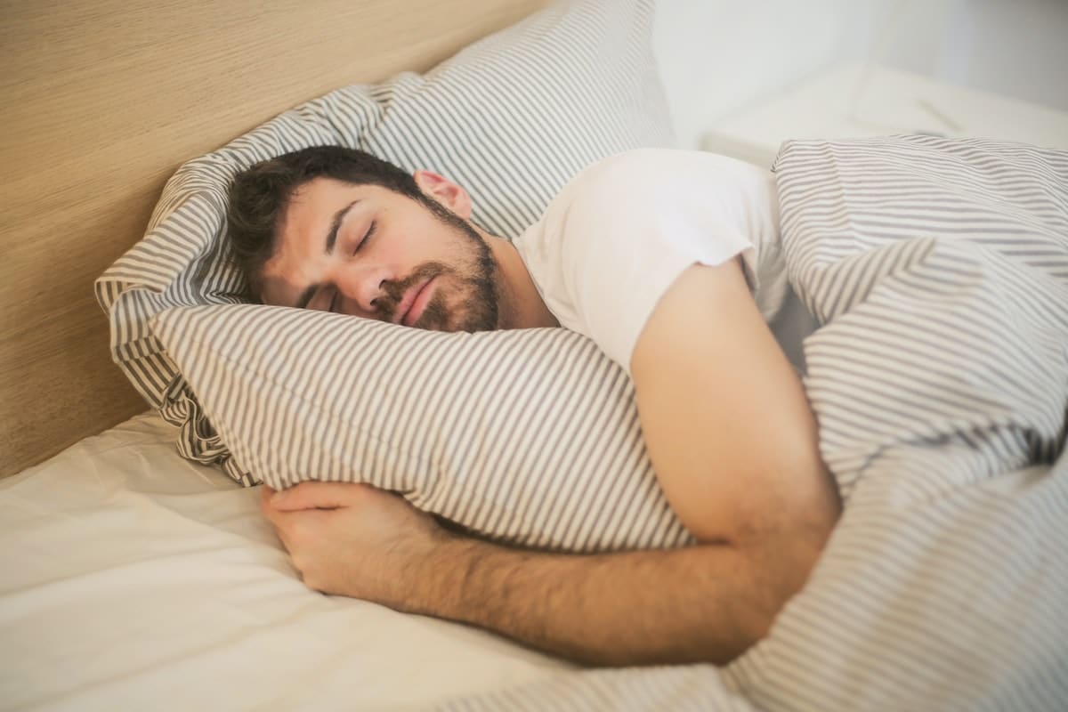 Découvrez le secret insoupçonné pour un sommeil parfait : la température de votre chambre !